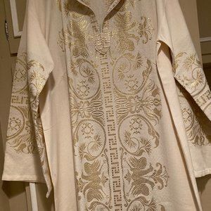 Woman's Cream/Off-White, Gold Embroidered Caftan, Size Medium, European 3